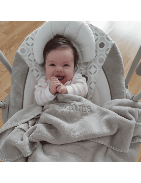 Torta di Pannolini con Accappatoio, Valigetta e Ciuccio | Regalo Completo