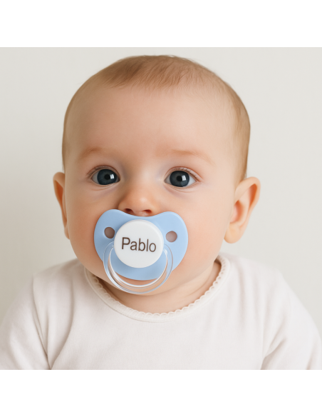 Scatola Regalo con Ciuccio, Dou-Dou Ricamato e Clip in Silicone – Perfetta per Neonata