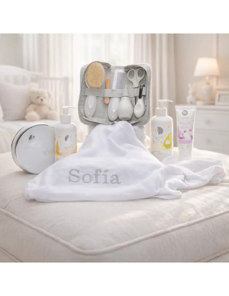 Cesta Cosmetica e Mussola Personalizzata | Regalo di Nascita con Charme