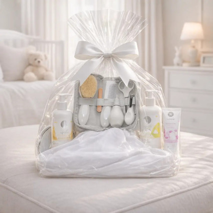 Cesta Cosmetica e Mussola Personalizzata | Regalo di Nascita con Charme