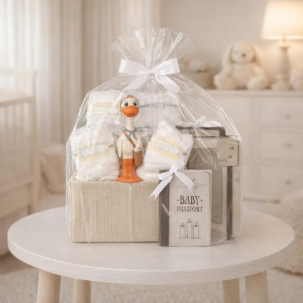 Torta di pannolini con massaggiagengive Nicky | Regalo originale e funzionale per bebè